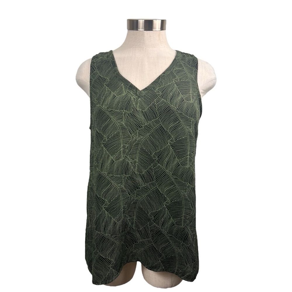 Evereve Braeve Black &‎ Green Sleeveless V-Neck Top Size Small